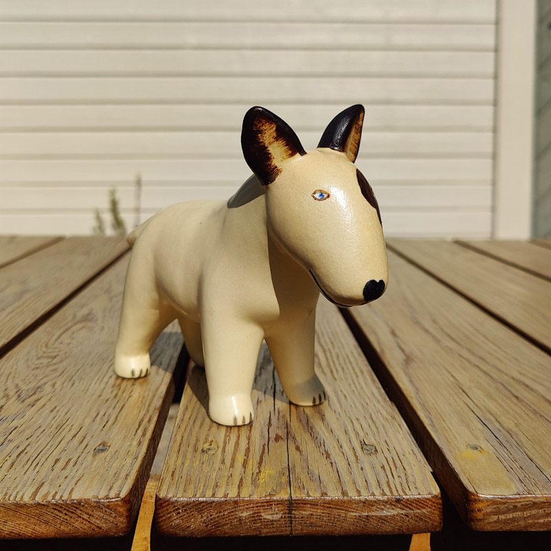 Bullterrier av Lisa Larson - 2