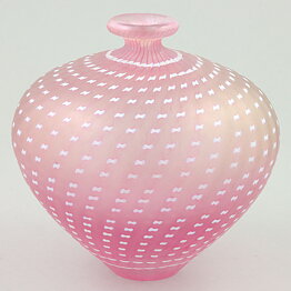 Bertil Vallien (Minos 1984) Pink Vase with Swirling Decor 12 cm