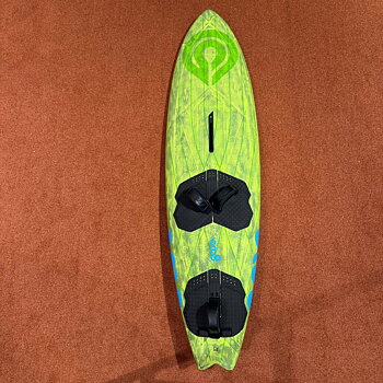 Begagnad Vindsurfingbräda Goya Custom 4 Thruster 82