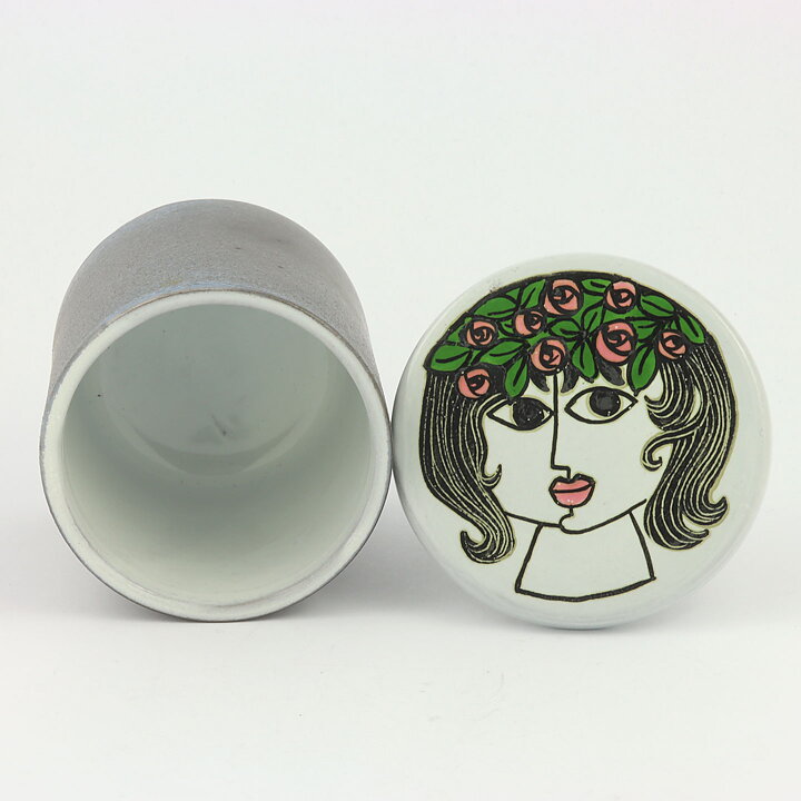 Mari Simmulson (Rosina 1964) Charming Jar with Woman Motif Lid 11 cm