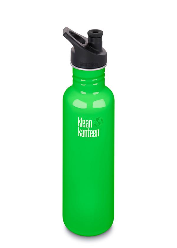 Teräksestä valmistettu vihreä Klean Kanteen urheilupullo