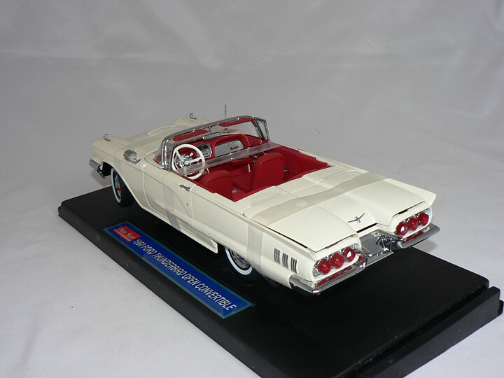 Ford Thunderbird Open Convertible -1960  1:18 Sun Star