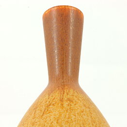 Carl-Harry Stålhane (SOT 1956) Brown Gently Swelling Vase 16 cm