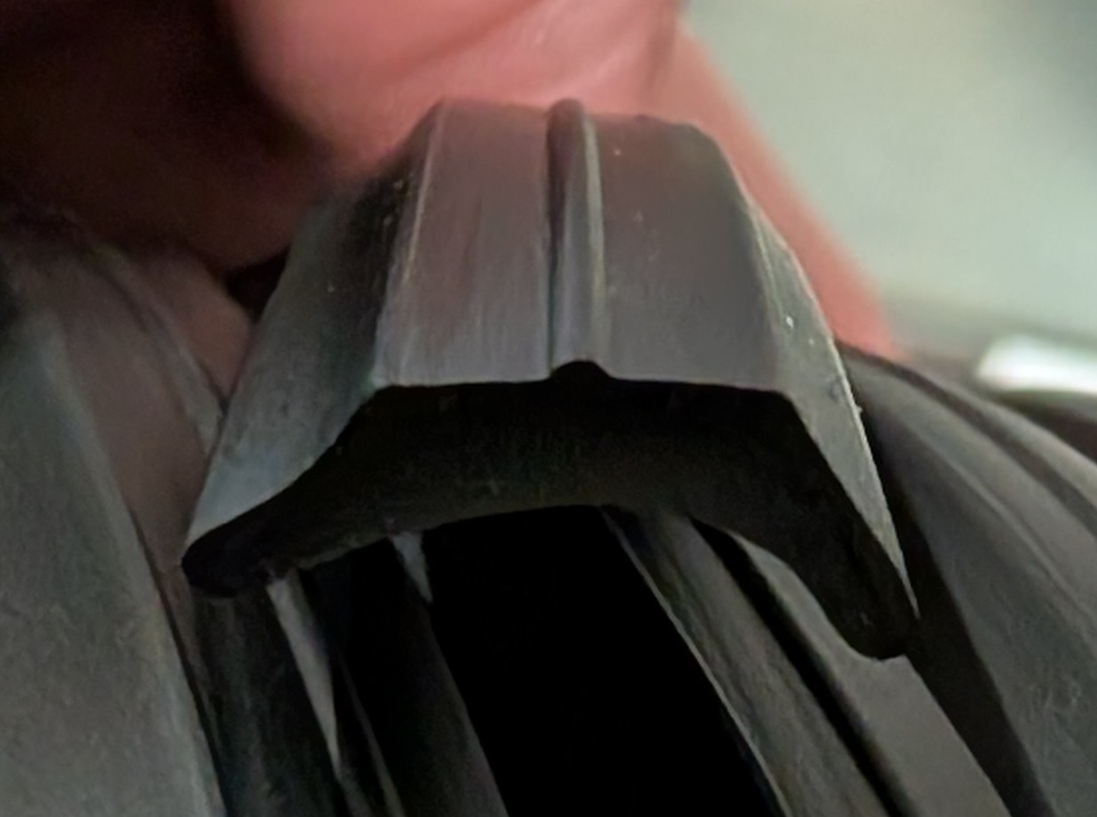 Inläggslist plast 13mm - Svart - 3