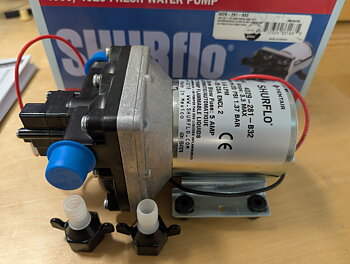 Vattenpump Shurflo