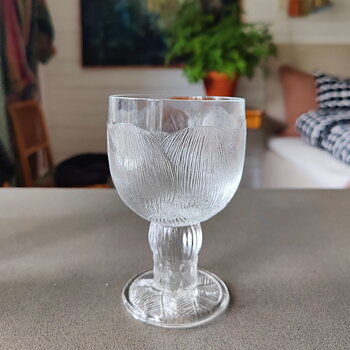 Pioni glas från Arabia.