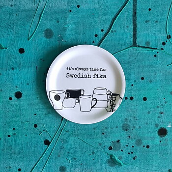 glasunderlägg/minibricka SWEDISH FIKA 11 cm - FÅTAL KVAR
