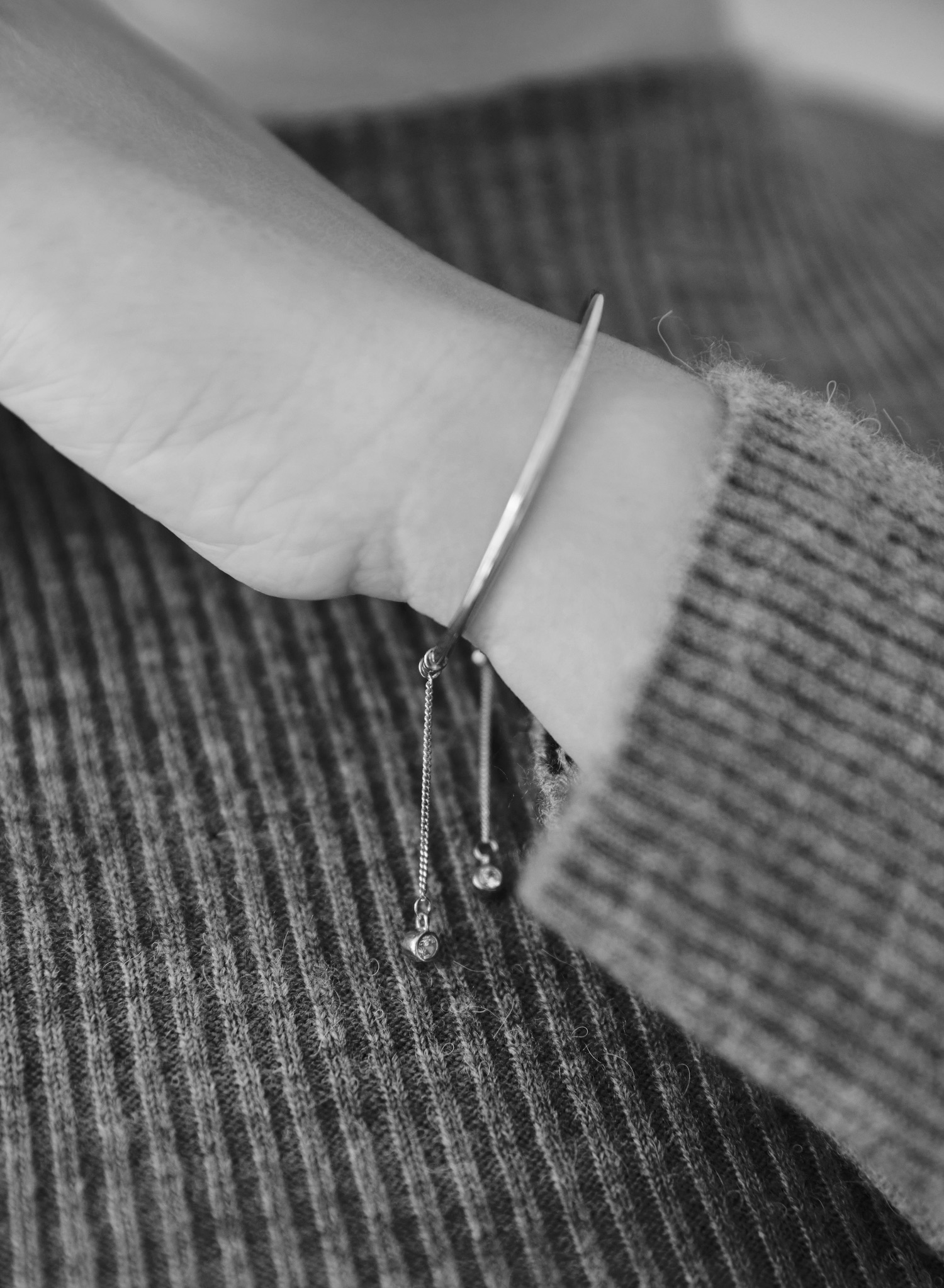 Brilliant bangle brace silver - 2