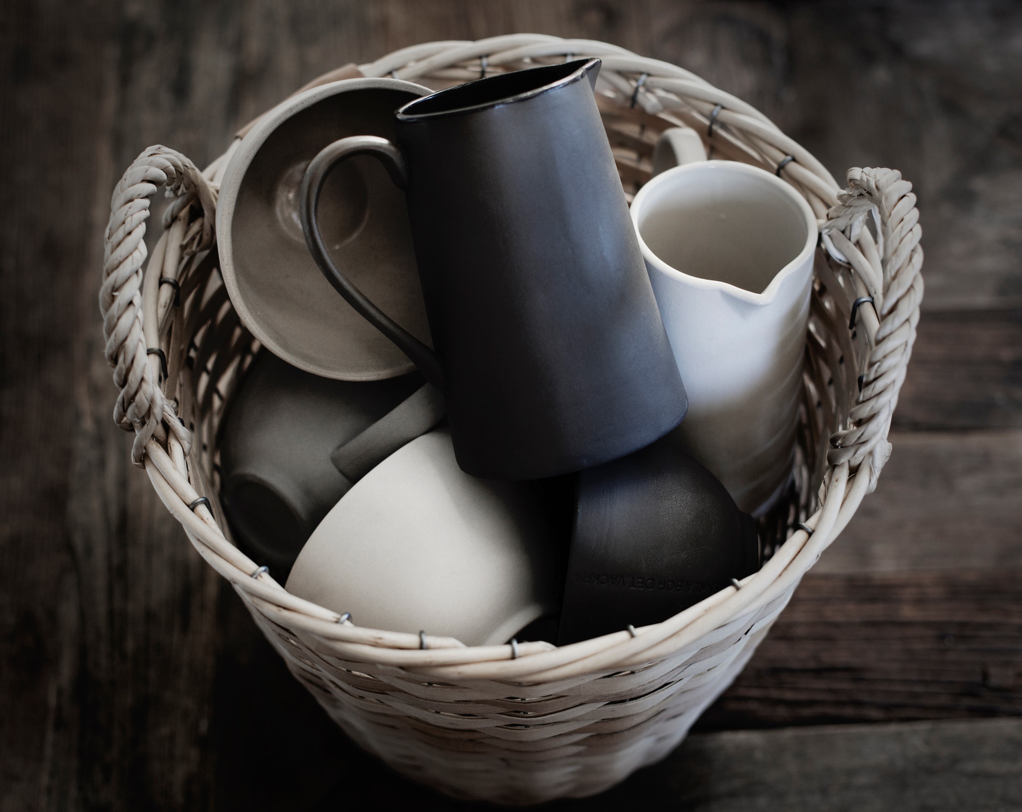 ERNST MILK JUG / JUG DARK GREY - 5
