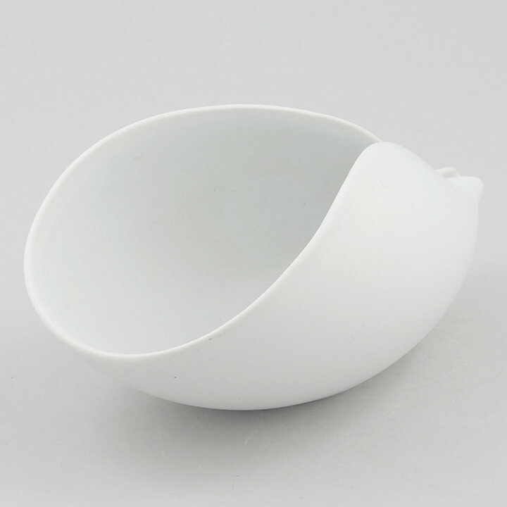 Stig Lindberg (Veckla 1950) White Sculptural Bowl 18 cm