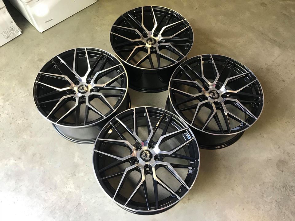 20" Cades Hera Black/pol 5x120 - 2