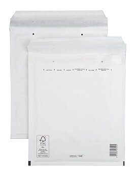 En vit påse i storleken 220 gånger 265 millimeter i 80 grams kraftpapper. Insidan är klädd i bubbelplast av polyeten.