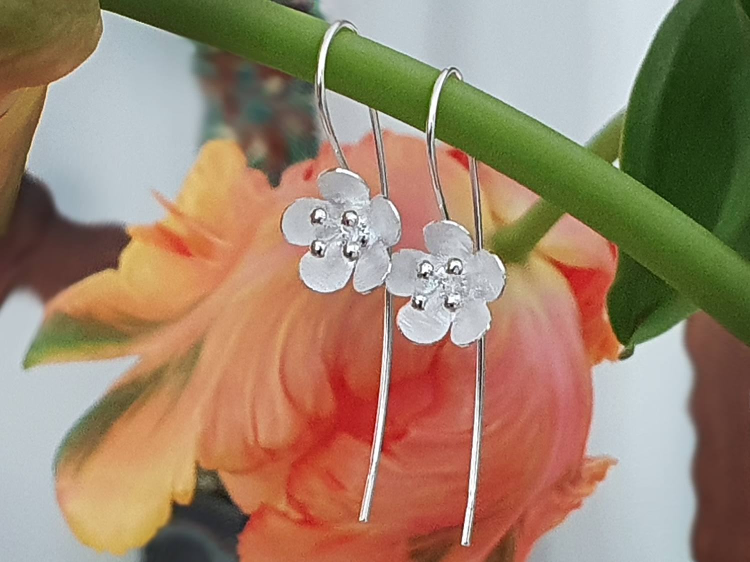 Flower ca. 11mm on long ear hook 925-silver - 2