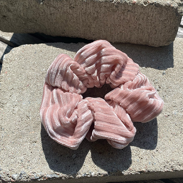 Black Colour - Hårsnodd Scrunchie velvet Powder