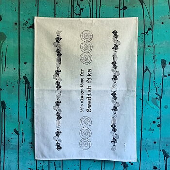 kökshandduk SWEDISH FIKA 50x70 cm