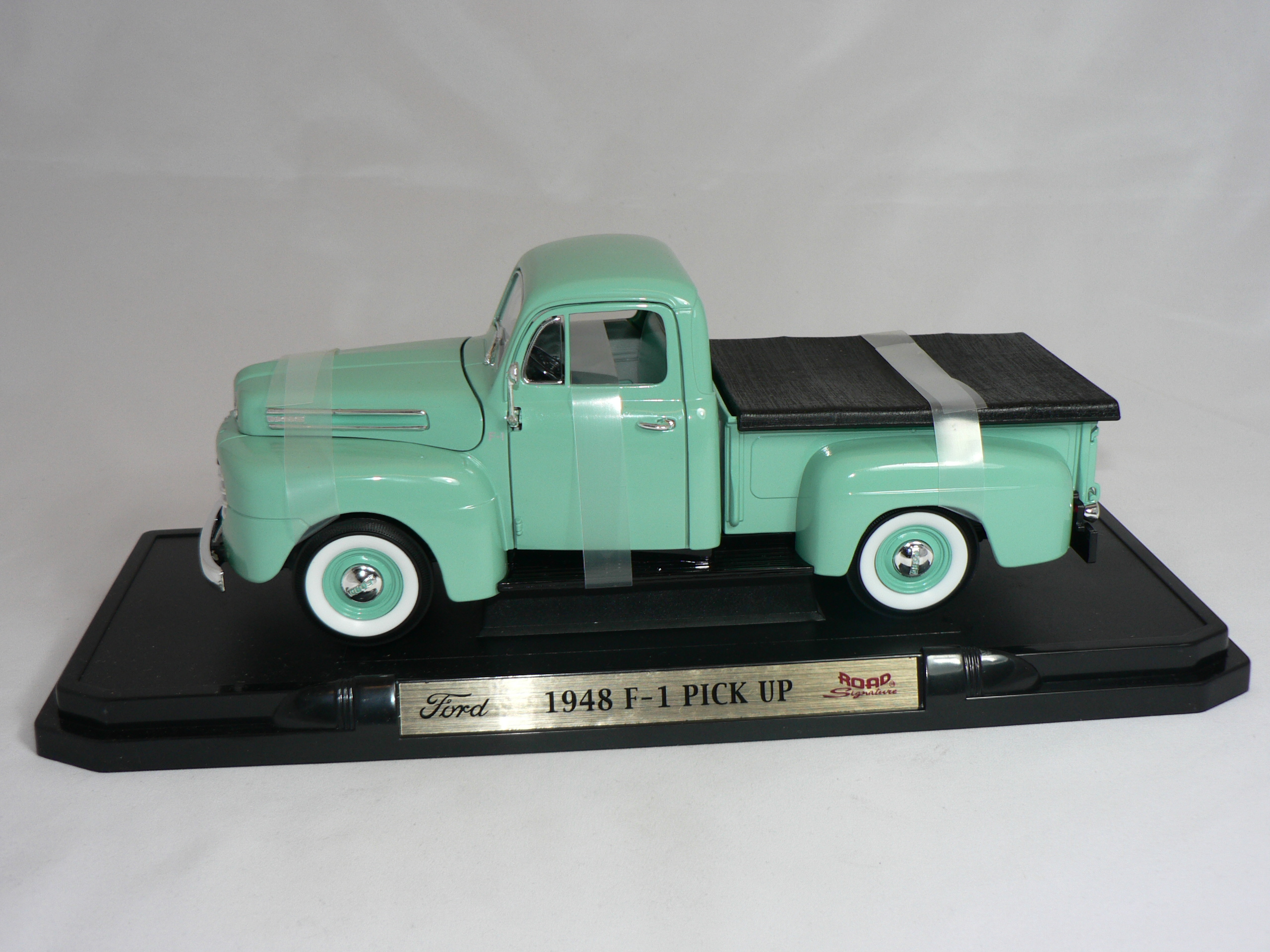 Ford F-1 Pick Up -1948 - 3