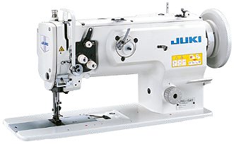 Juki DNU-1541 1-nål raksöm med över, under och nålmatning. För kraftiga material. Komplett med bord, ställ och 220v motor.
