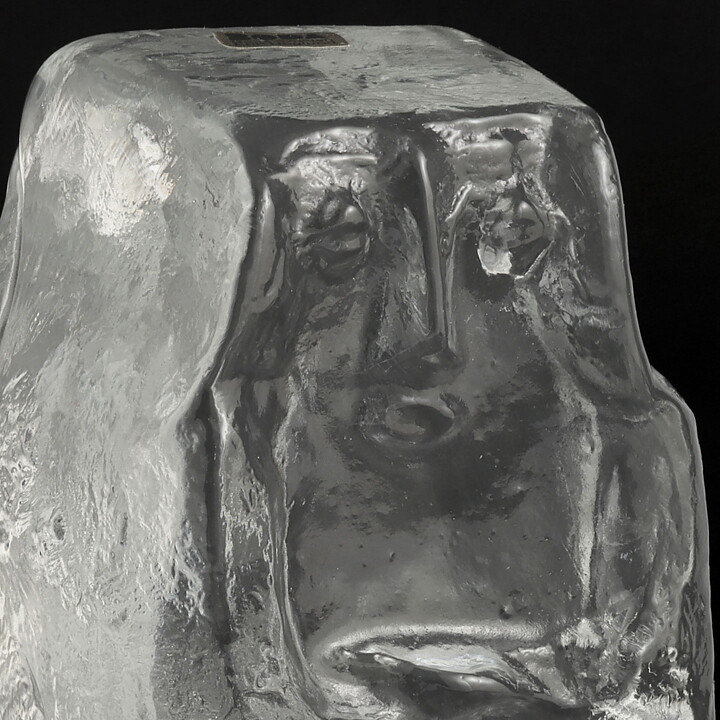 Erik Höglund (1960) Rough-Hewn Clear Glass Figure 11 cm