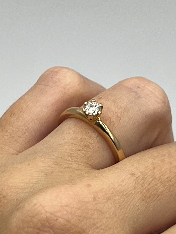 Ring Julia handgjord diamant guld 18 karat 