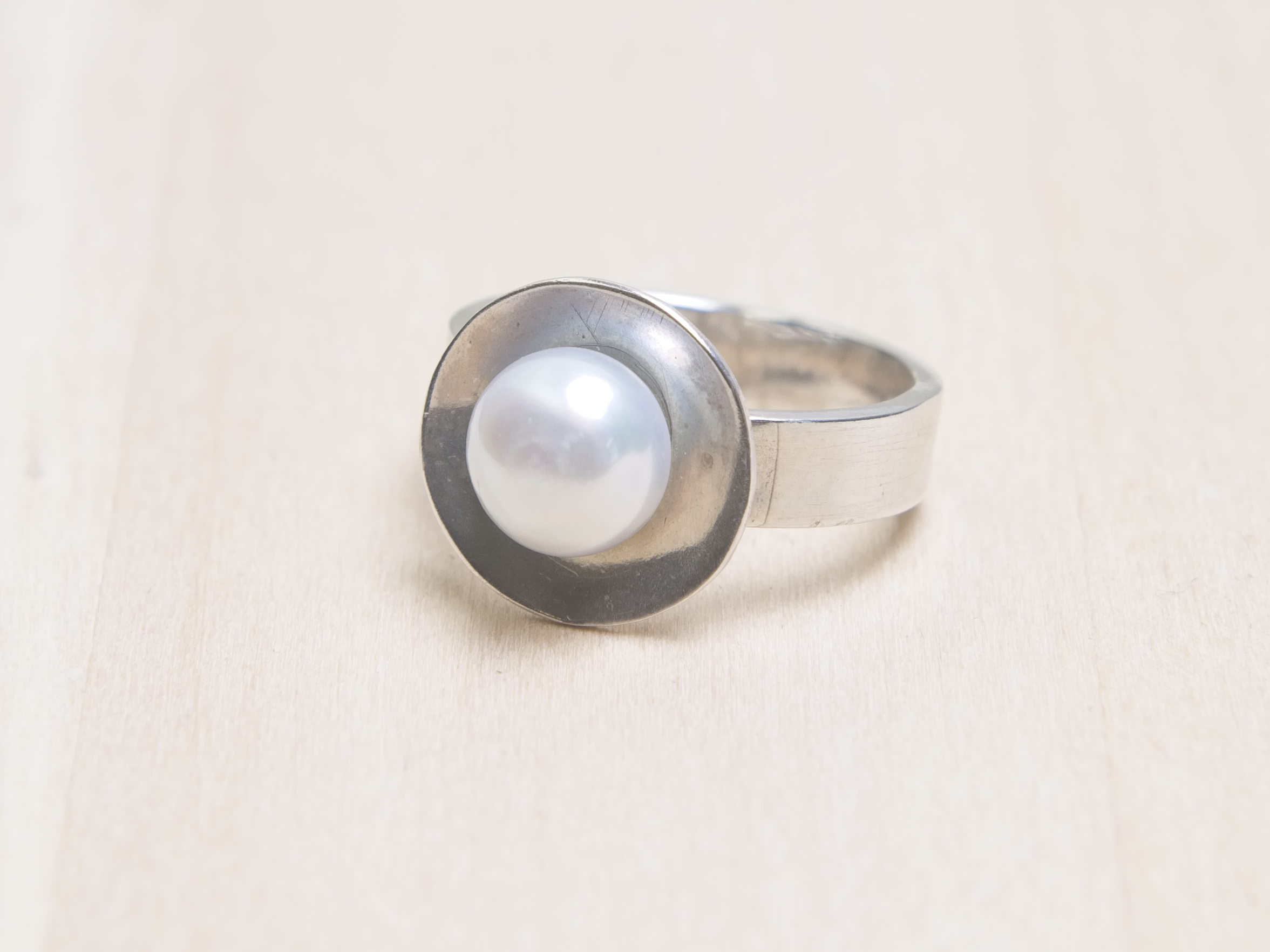 Ring sterling och sötvatten