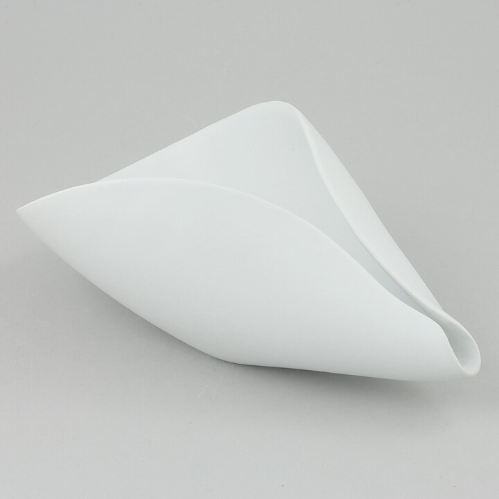 Stig Lindberg (Veckla 1950) White Sculptural Bowl 21 cm