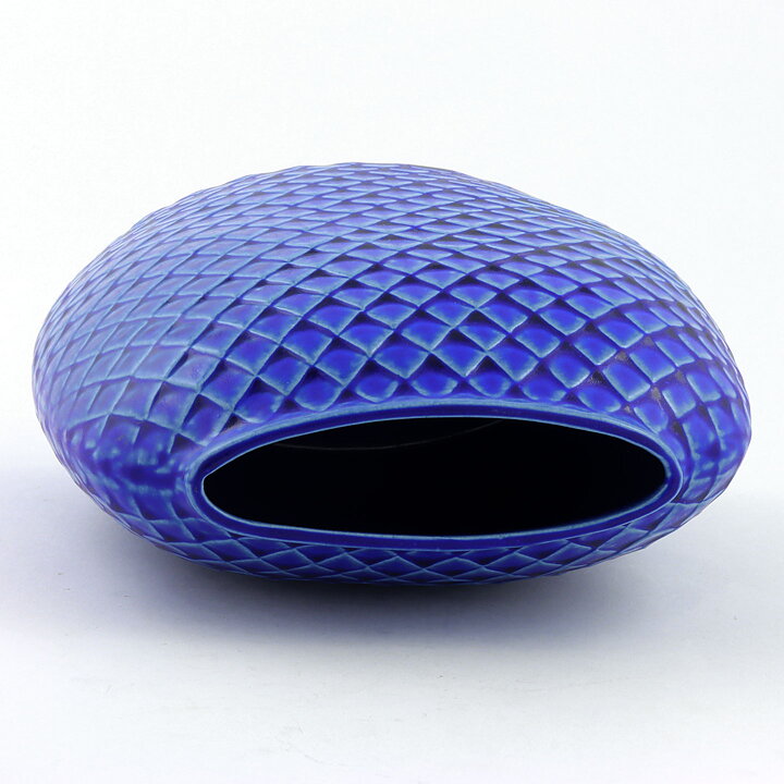 Stig Lindberg (Fjäll 1960) Blue Swelling Vase with Scale Relief 18 cm 