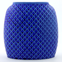 Stig Lindberg (Fjäll 1960) Blue Swelling Vase with Scale Relief 18 cm 