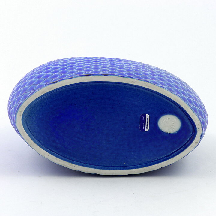 Stig Lindberg (Fjäll 1960) Blue Swelling Vase with Scale Relief 18 cm 