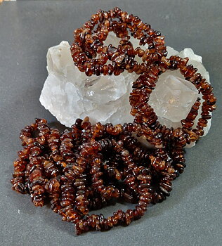 Hessonit Chip Armband (Brun Granat) 