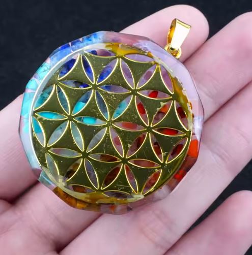 Orgonite Halsband med Livetsblomma  och chakra stenar - 2