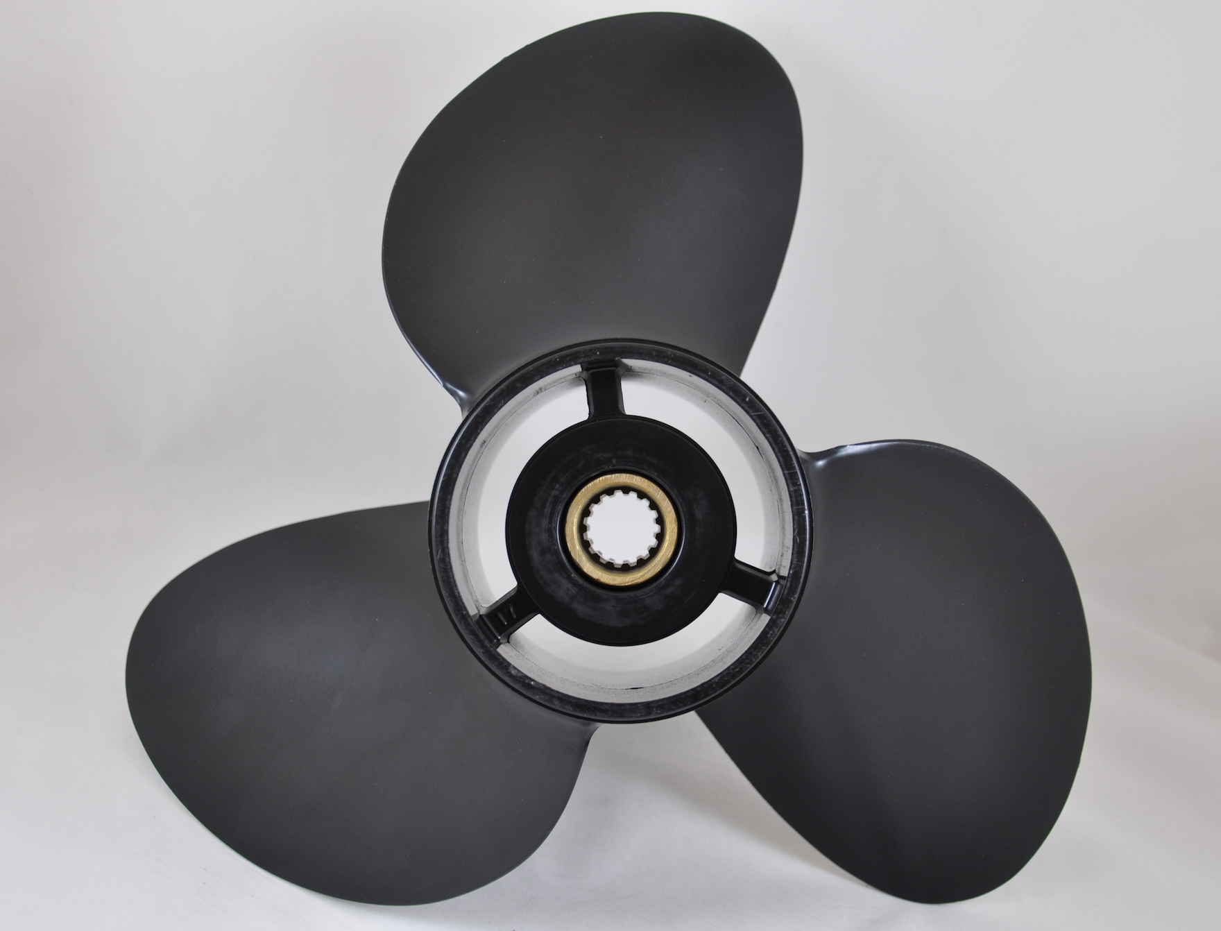 SUZUKI 15 X 17 - 3