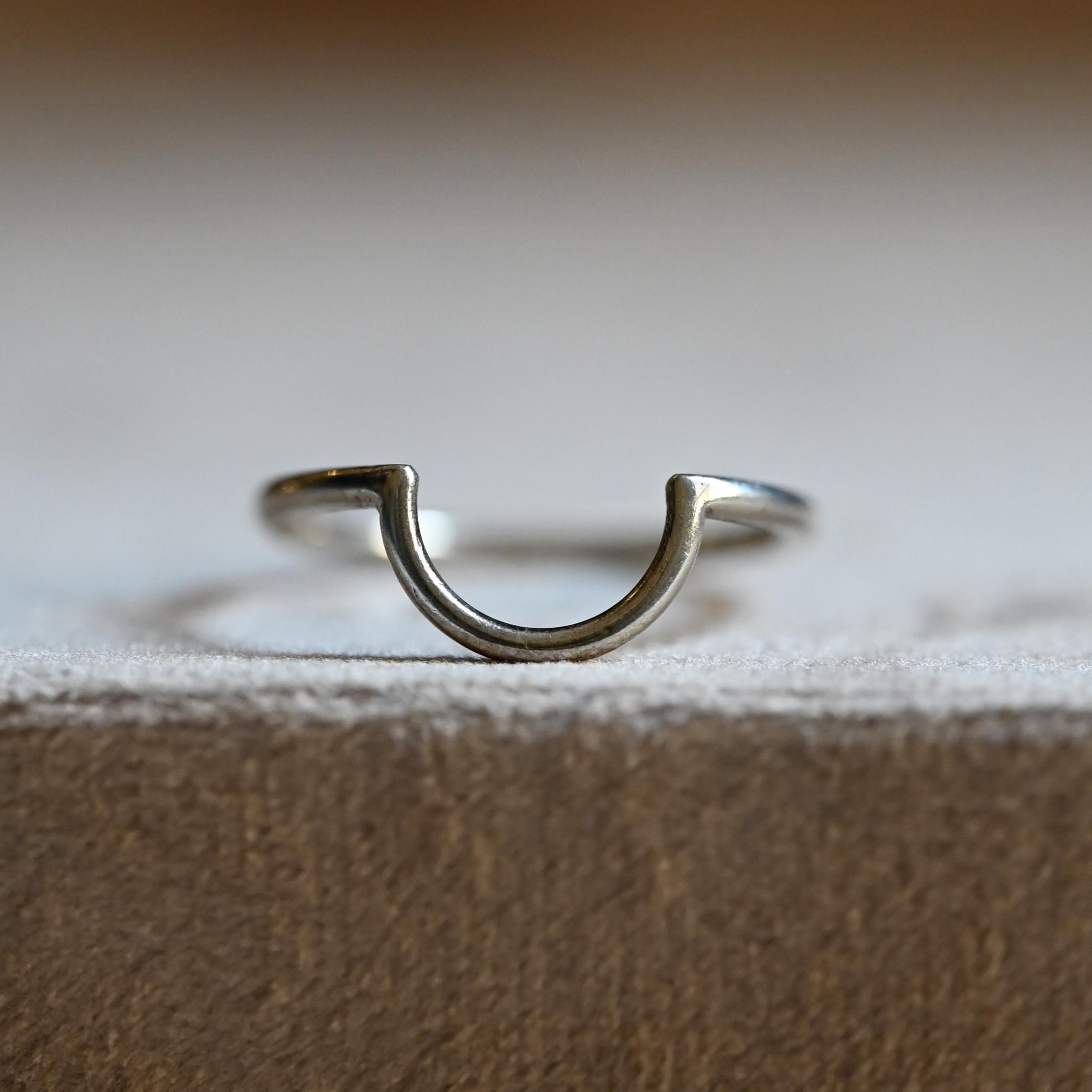 Ring Jasmin handgjord guld 18 karat 