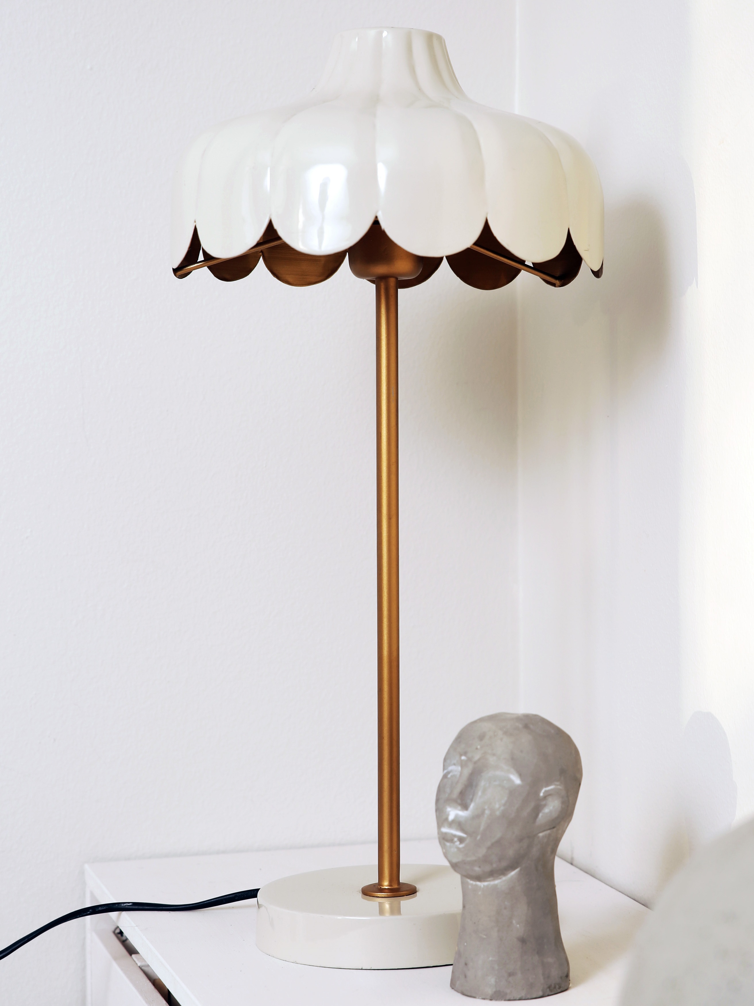 WELLS BORDSLAMPA/LAMPA VIT  - 2