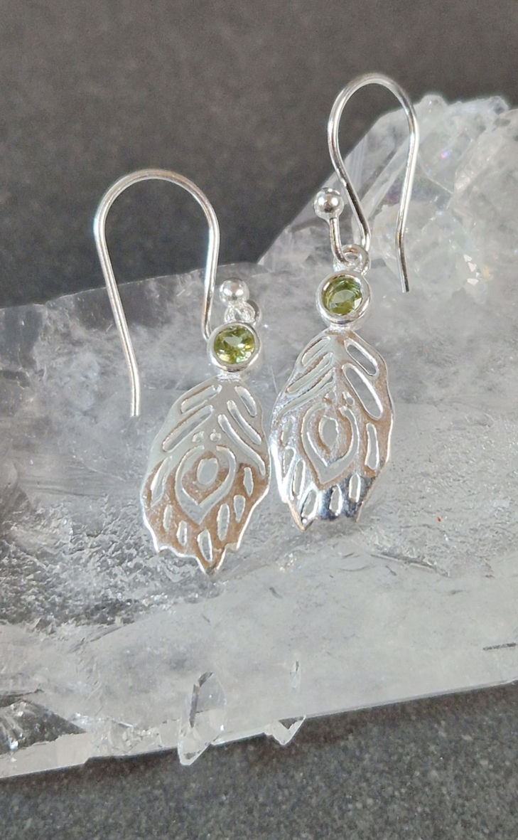 Löv Örhängen i silver med rund cabochon. - 7