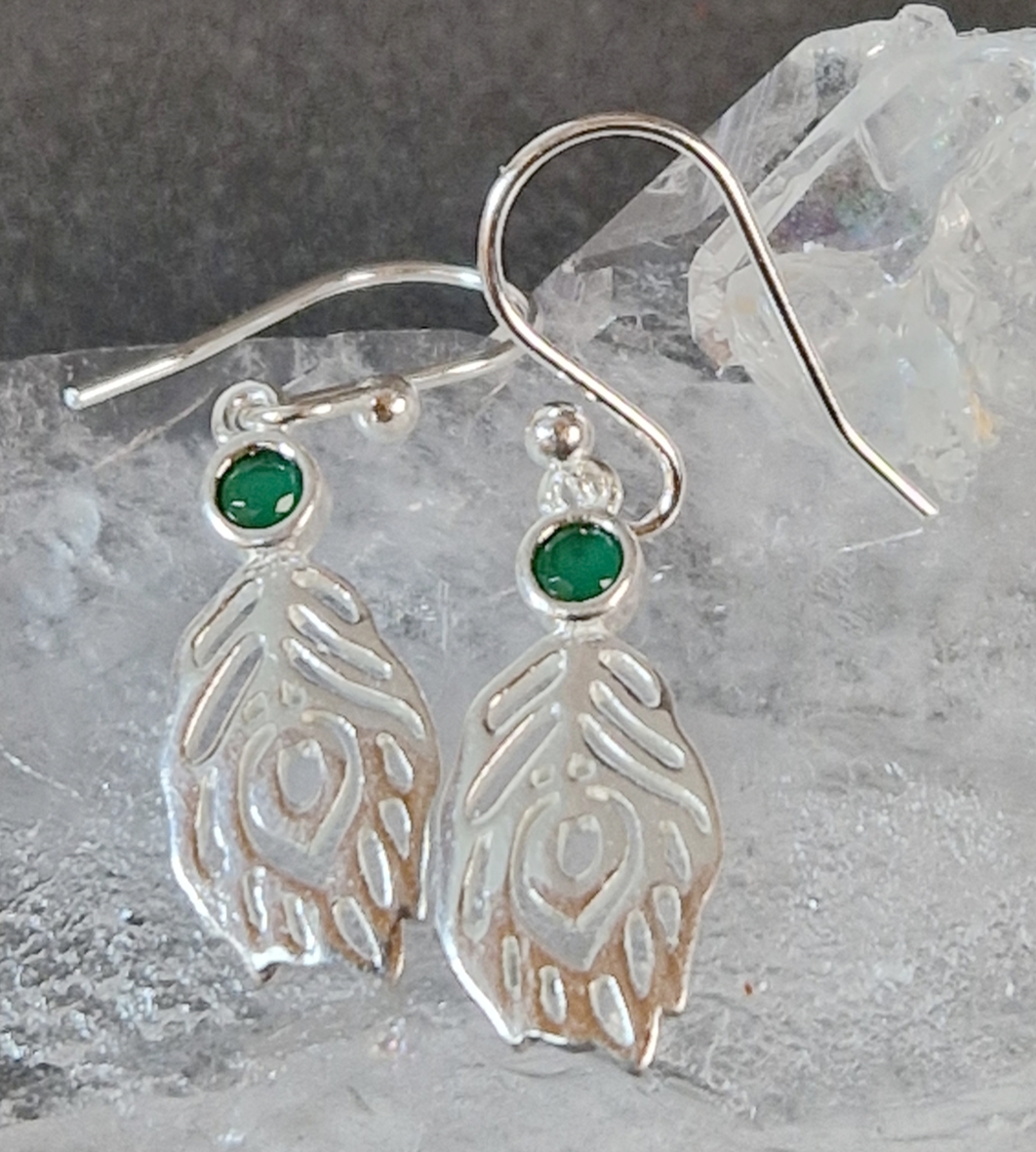 Löv Örhängen i silver med rund cabochon. - 3