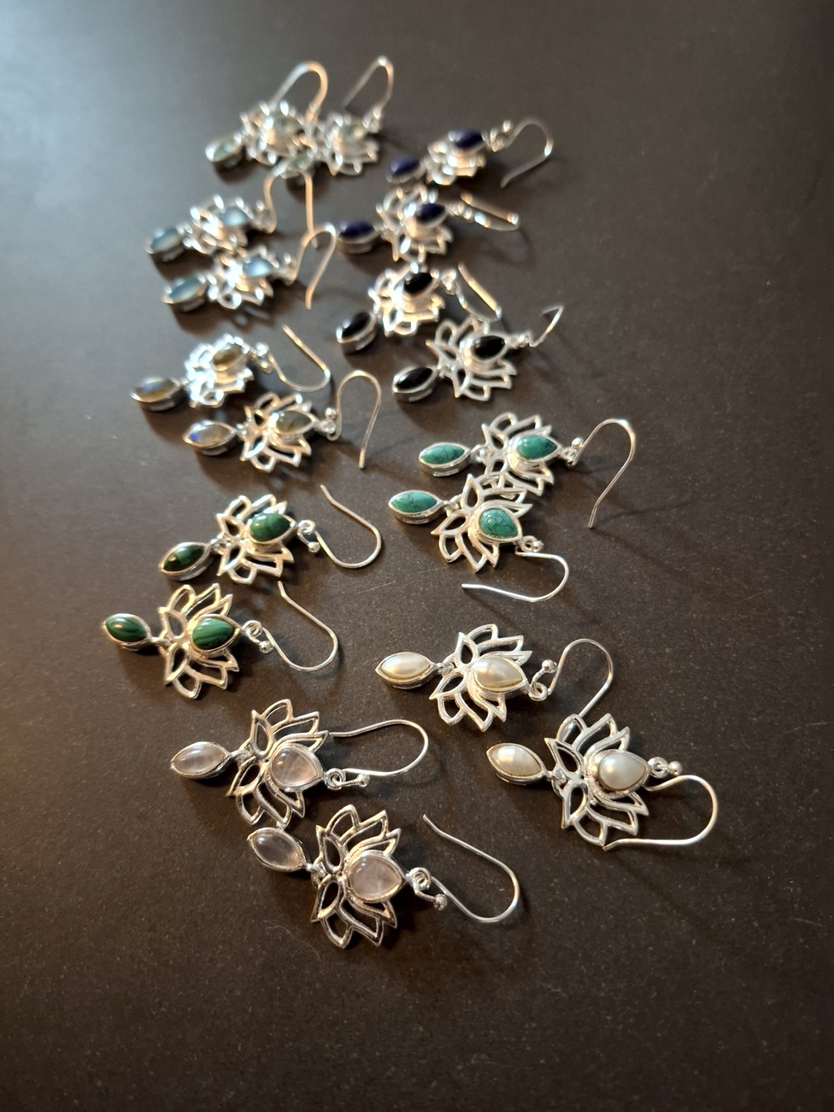 Lotus örhängen i silver med cabochon  - 2