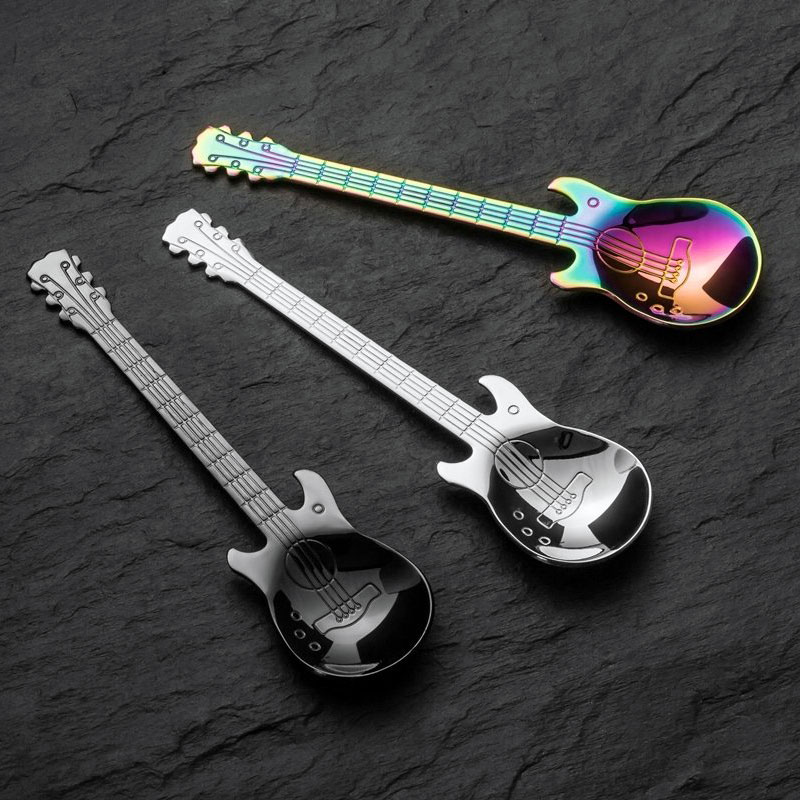 Gitarr-teskedar 3-Pack på svart stenplatta