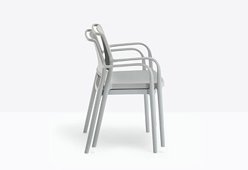 ARA Armchair