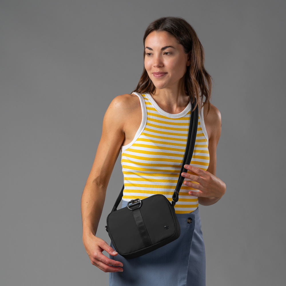Stöldsäker väska - PACSAFE Citysafe CX Square Crossbody Black - 3
