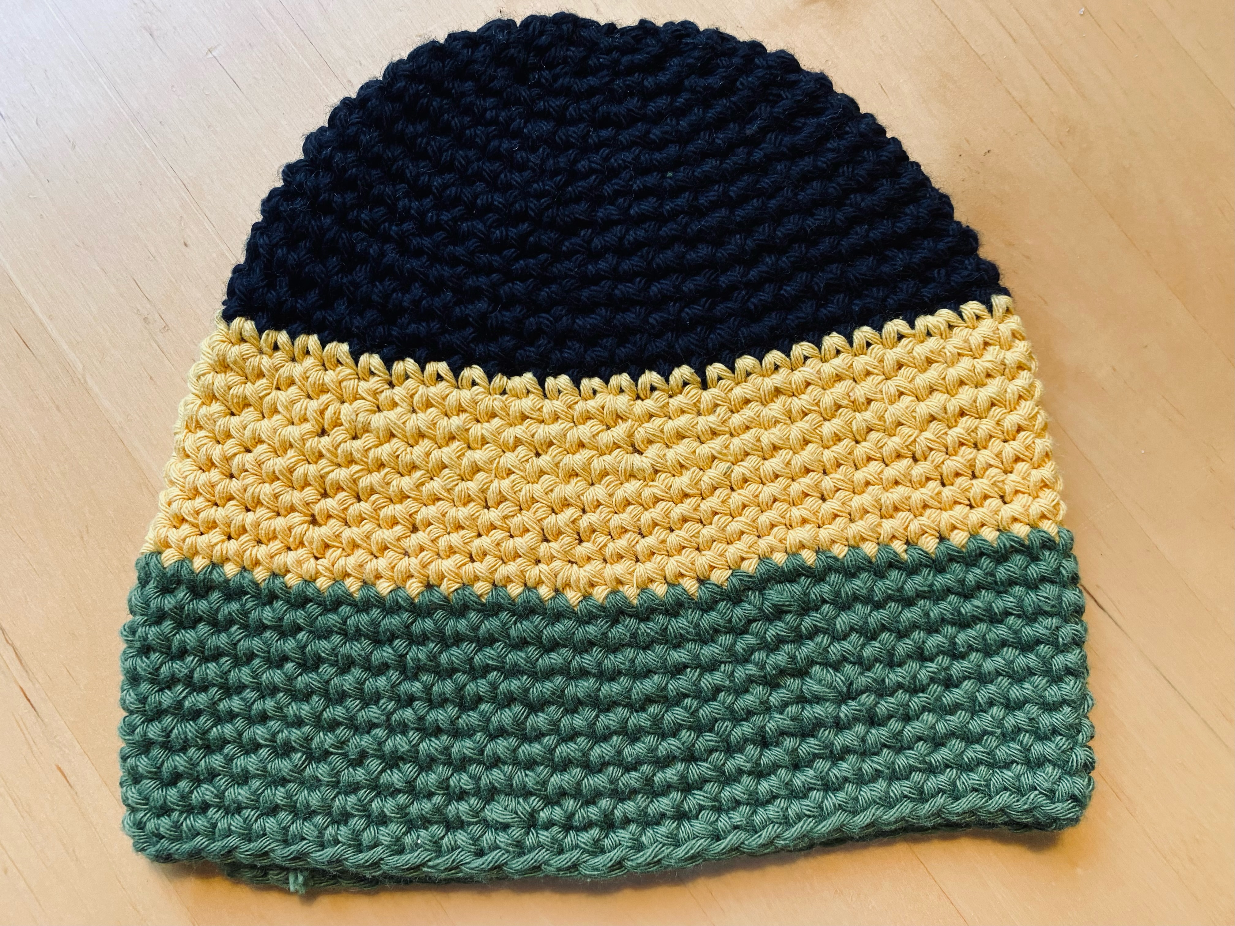 The Vibe Jamaica Beanie Black Yellow Green