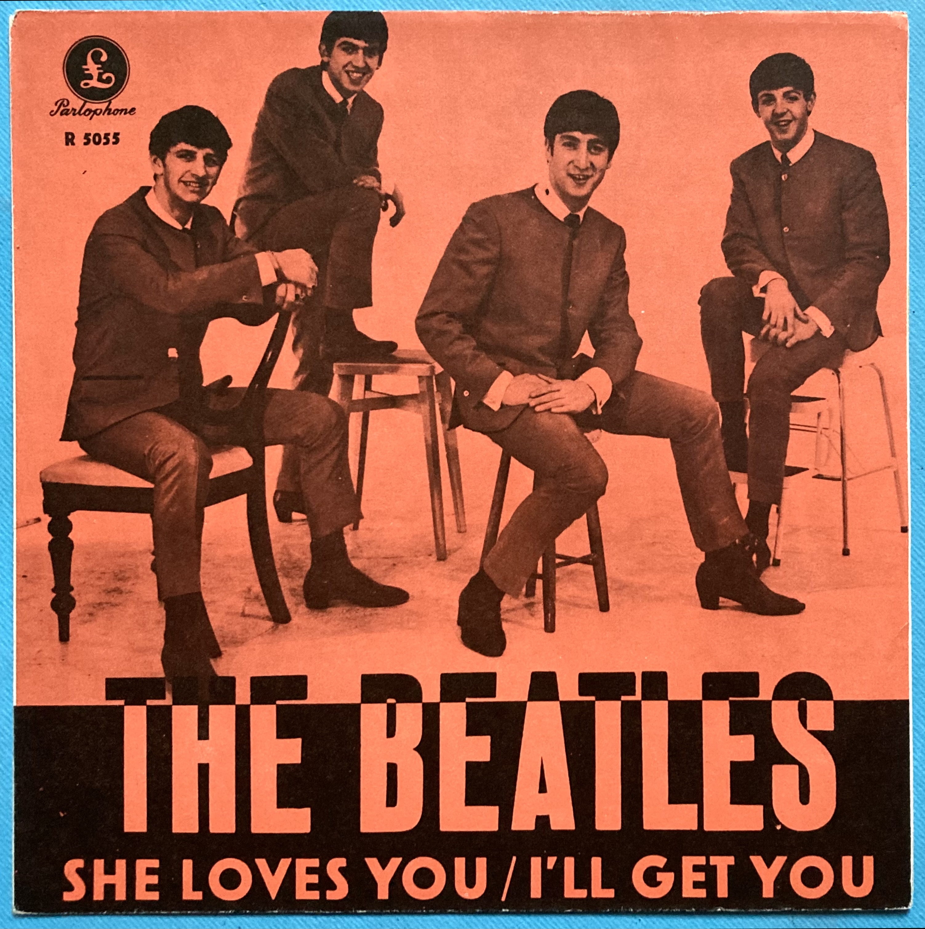 BEATLES - She loves you 7" LARGE center Swe PS 1963