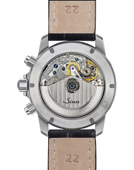 206.010 Sinn 206 St Ar svart kalvskinn med röda sömmar