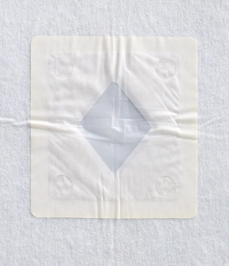 PROMETHEUS MEDICAL RUSSEL CHEST SEAL 20 X 15 CM - 2