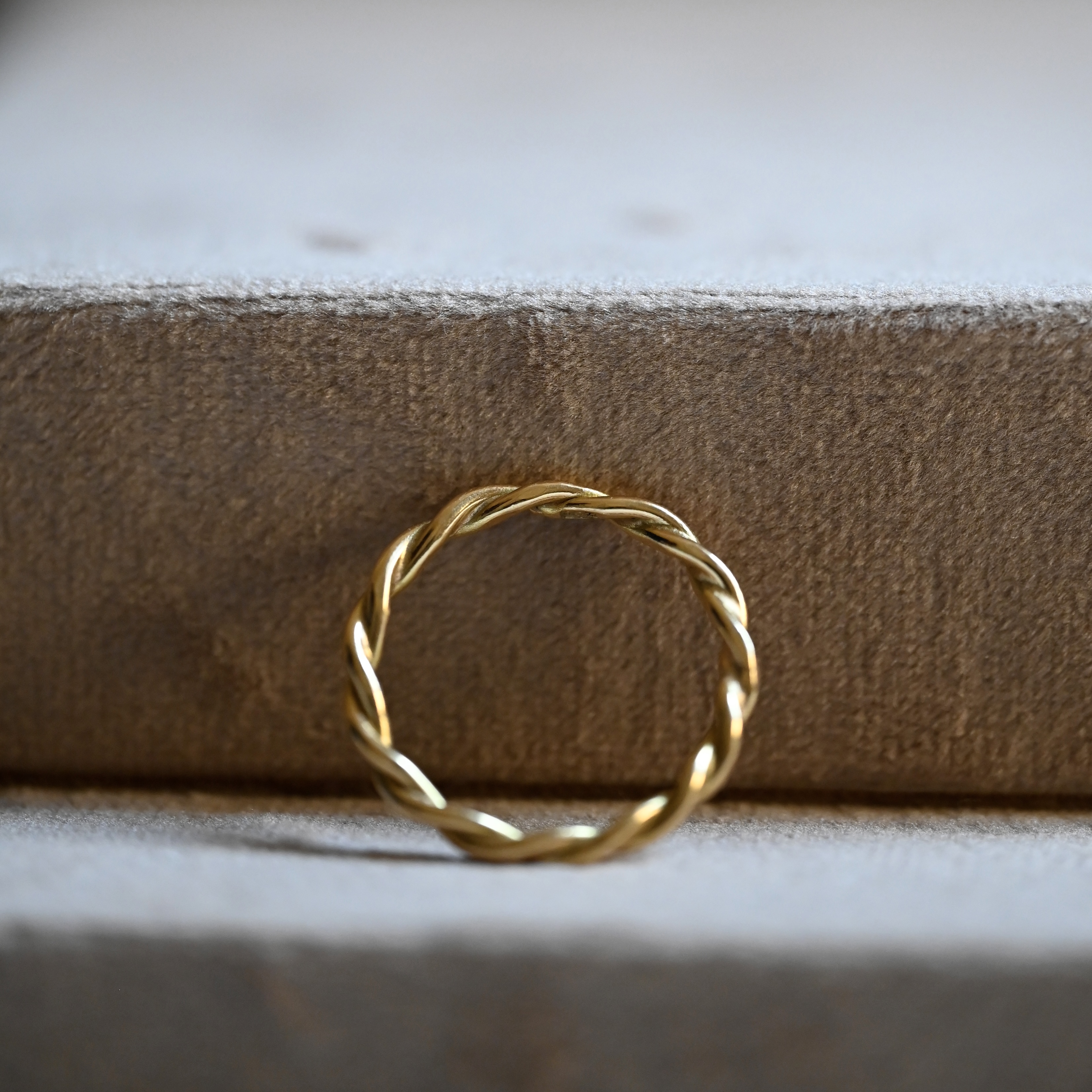 Ring Ask handgjord guld 18 karat 