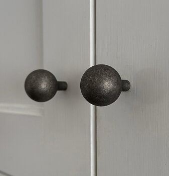 Knopp Ball 27 - Antik Tenn