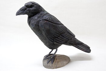 Raven Wood 34x10x25 cm