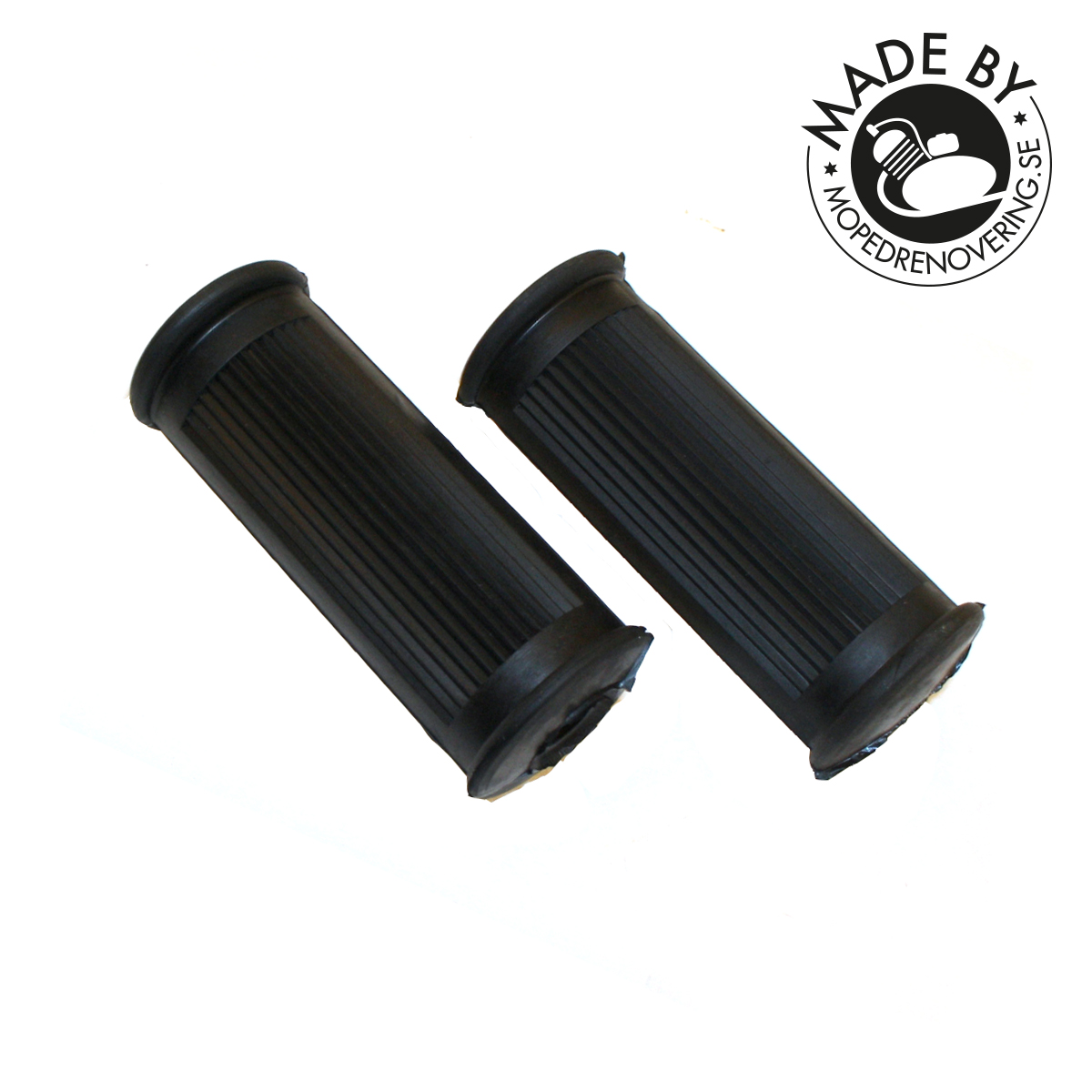 Footstep rubber Rusch. Reikä 14 mm. Myydään pareittain. Valmistanut Mopedrenovering.