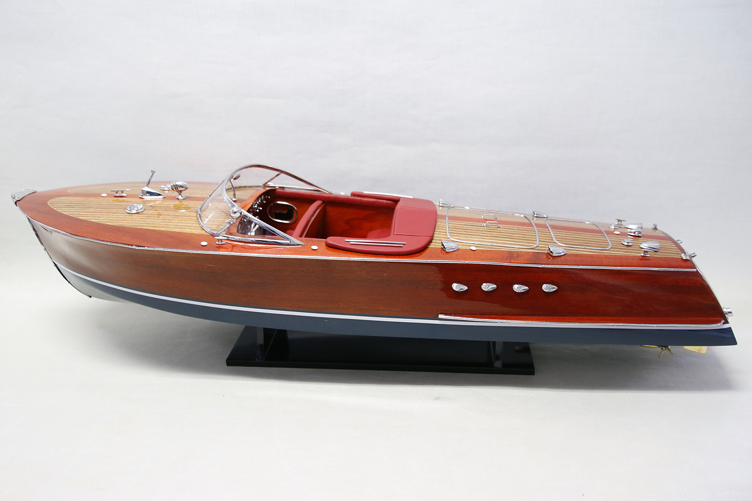 Riva Ariston 1950 90x26 cm