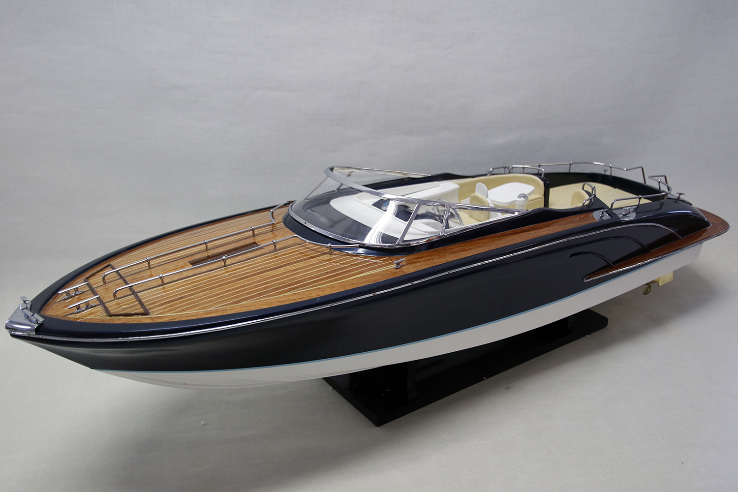 Riva Rivarama modell 68 cm - 2
