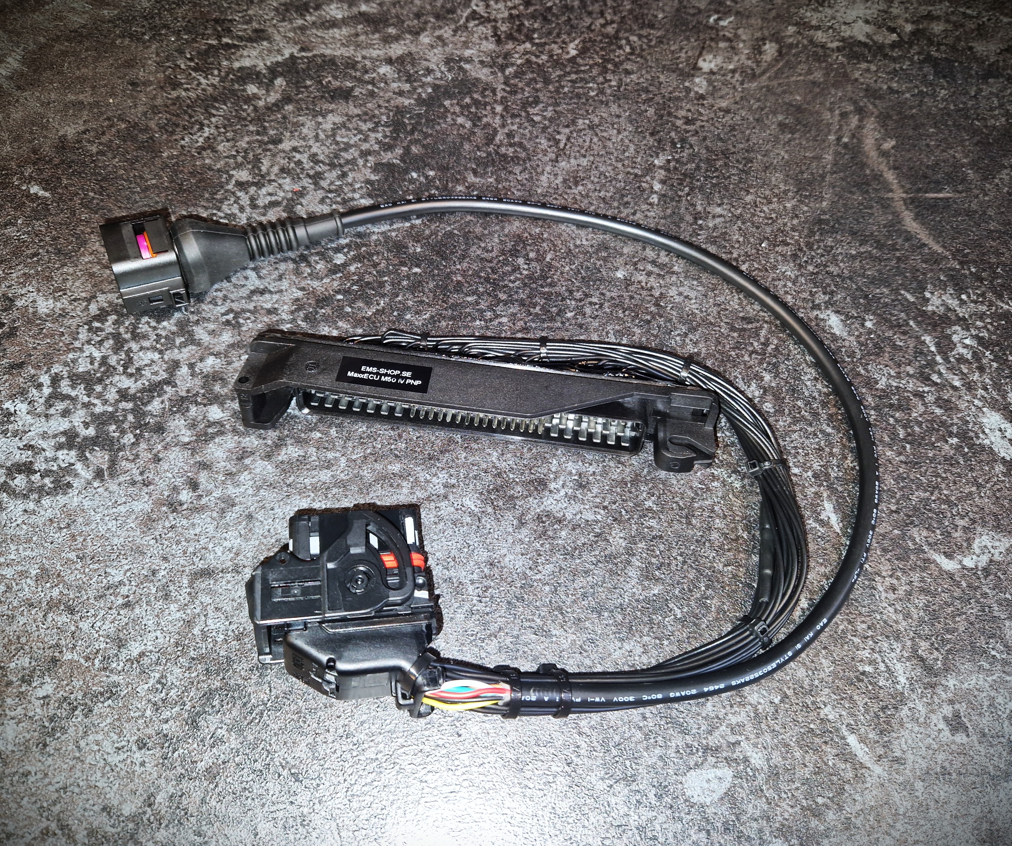 BMW M50/M52 IV and Vanos Plug and Play kit - MaxxECU - 2